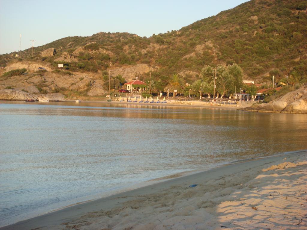 Villa Angela Sikiá Quarto foto