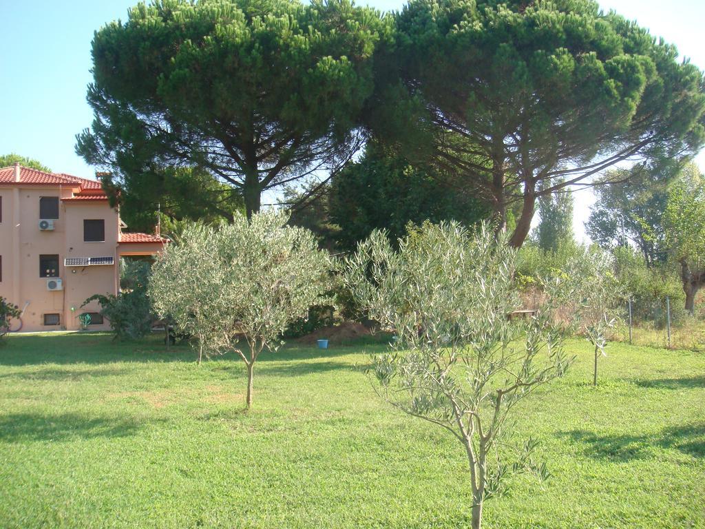 Villa Angela Sikiá Exterior foto