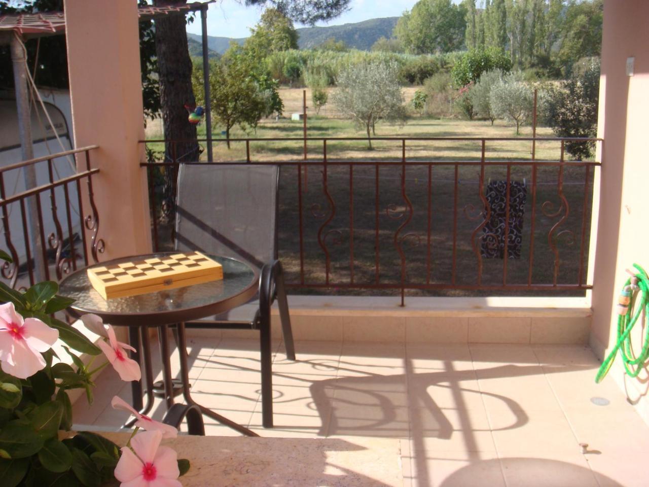 Villa Angela Sikiá Exterior foto
